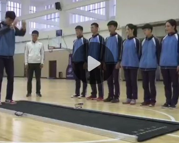 中考体能体育考试项目视频教学：立定跳