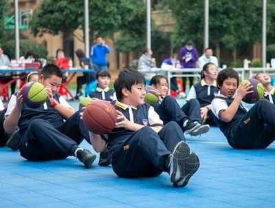 江苏中考体育分值到2025年要提升到10%以上