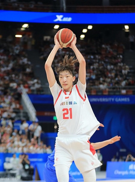 中国女篮决赛主力——韩旭